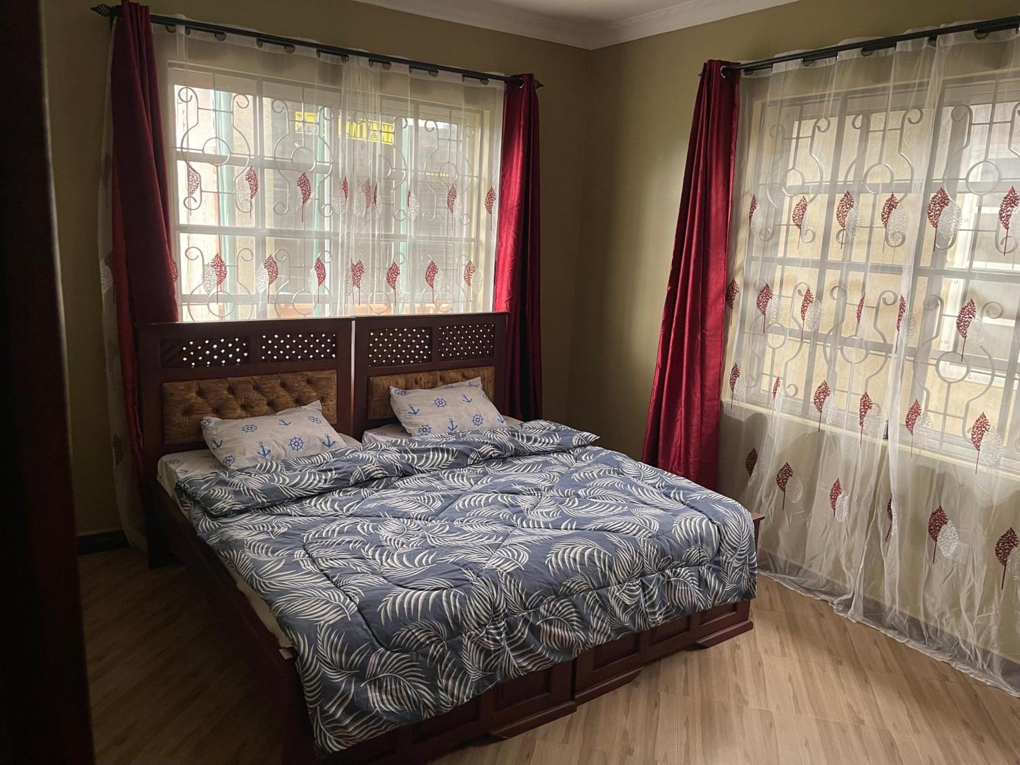 The Golden Suite Apartment 阿鲁沙 外观 照片
